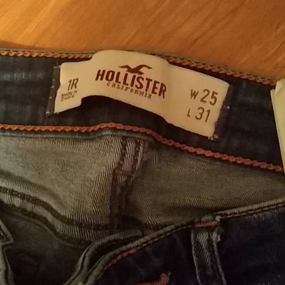 Jeans - Picture 2 of 3